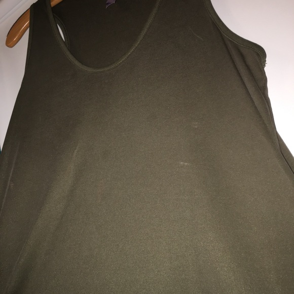 Mid Length Sleeveless Dress 🌱 - Picture 5 of 6